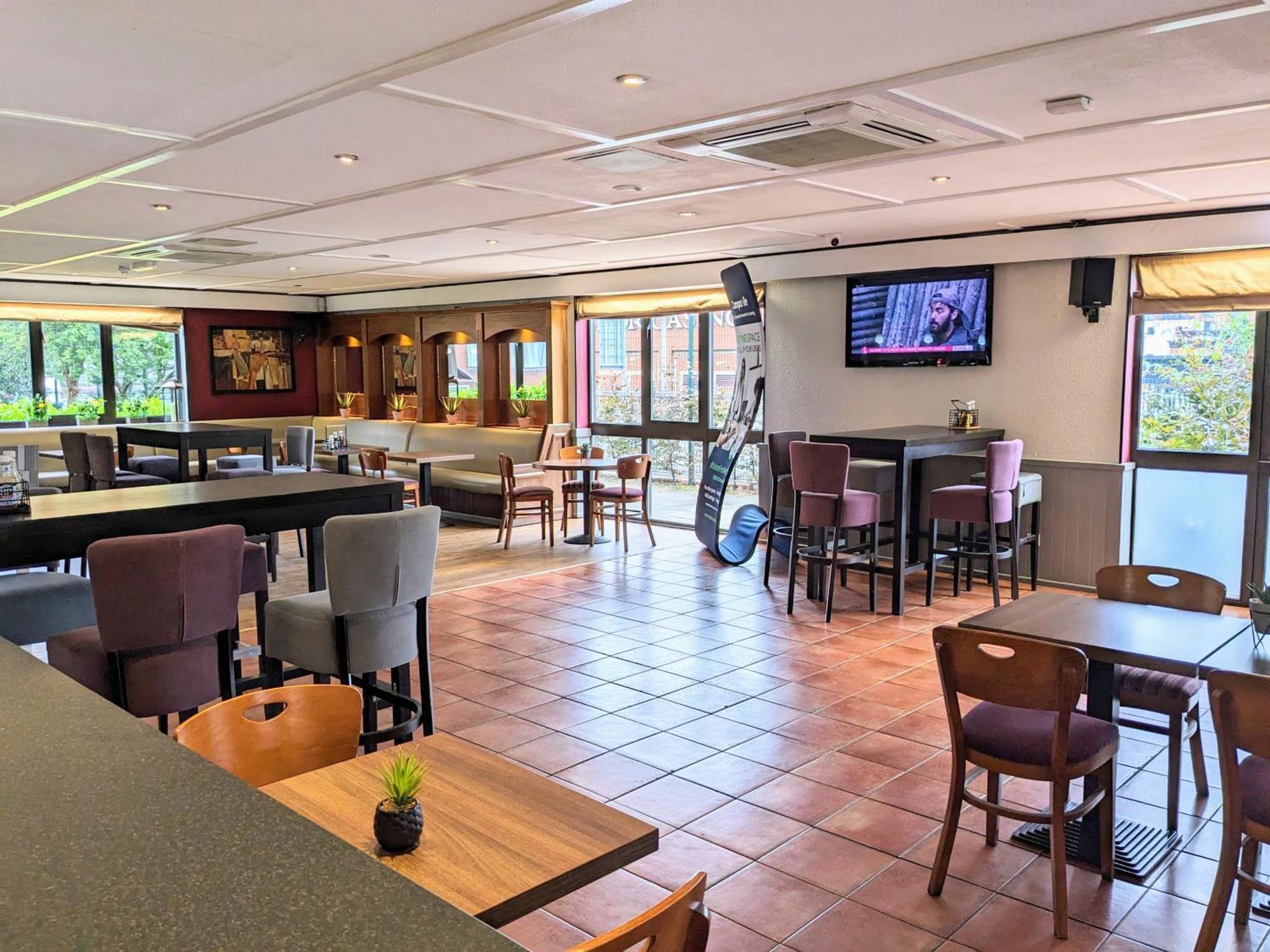 Campanile Manchester Ngoại thất bức ảnh